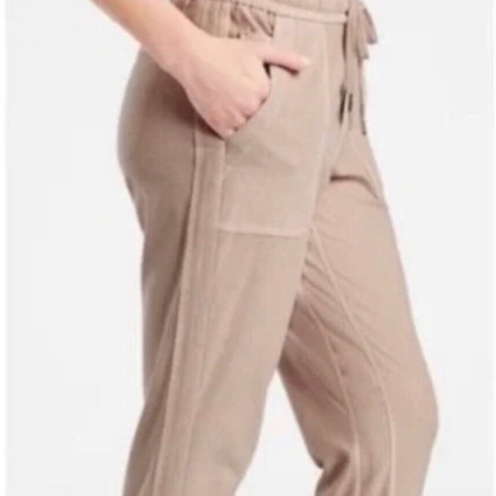 Athleta Farallon Cargo Joggers